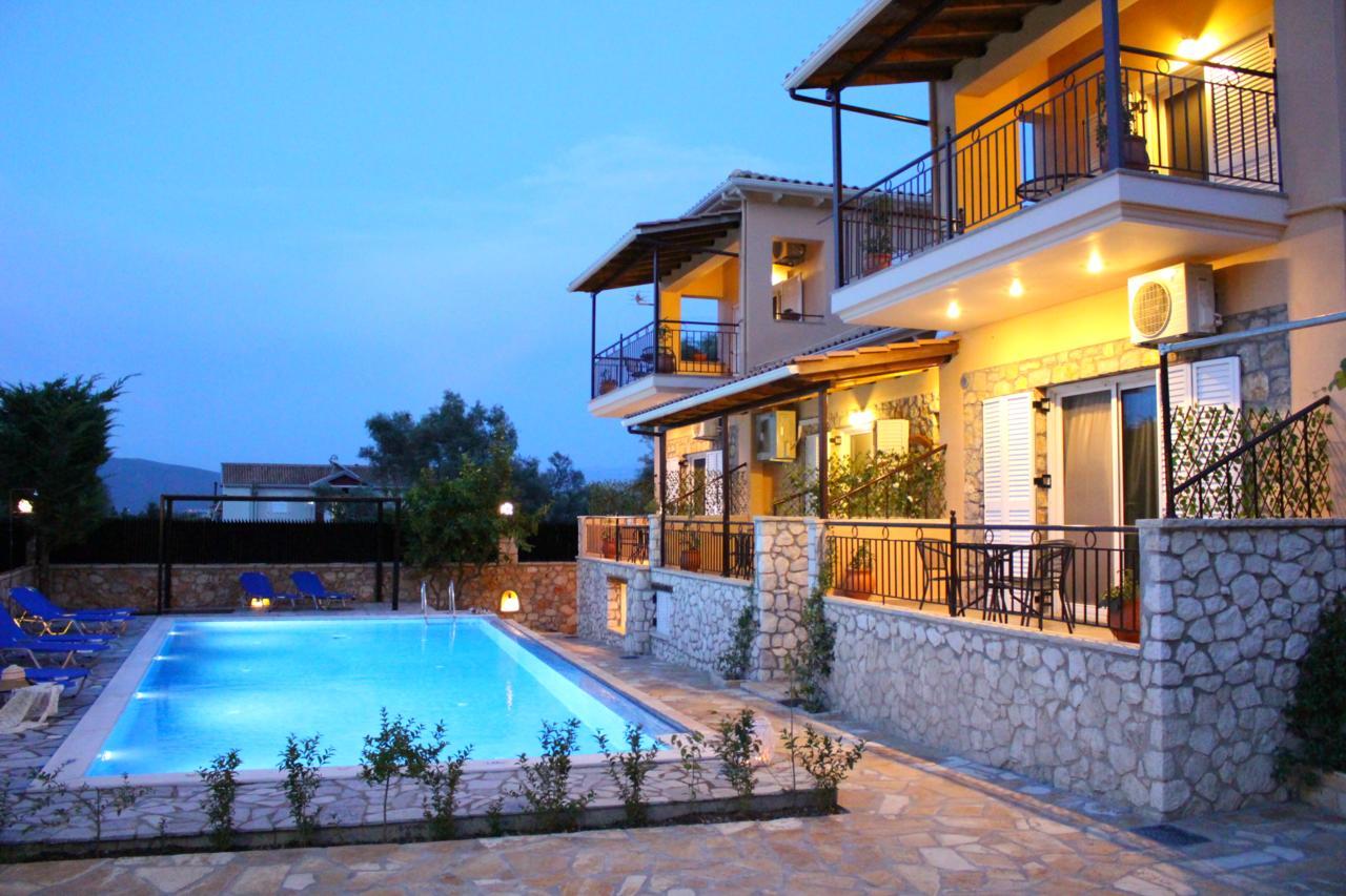 Alkionis Pool View Apartments Lefkáda Buitenkant foto