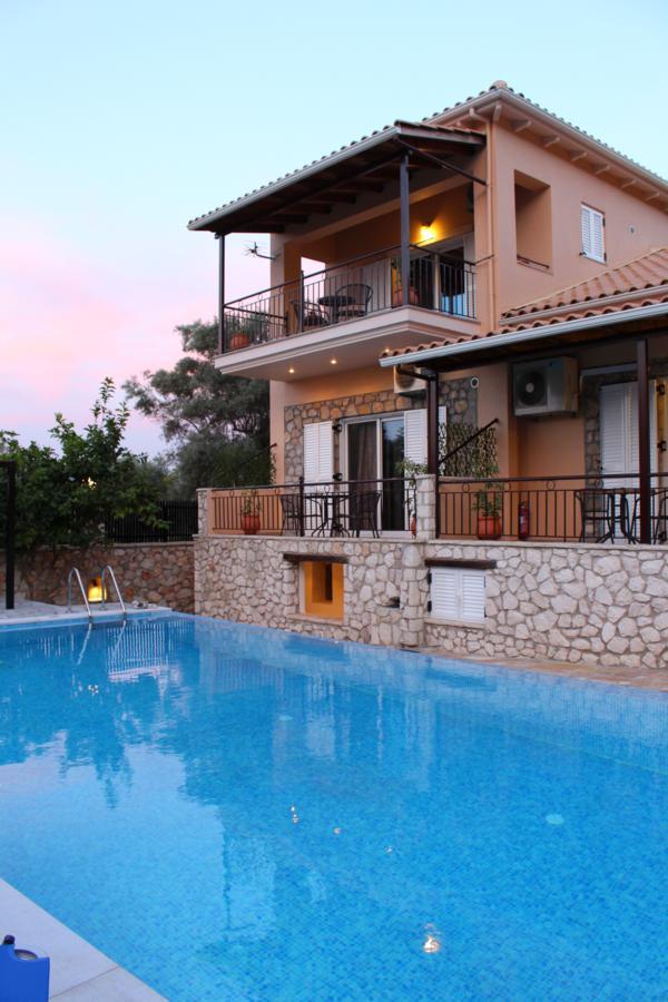 Alkionis Pool View Apartments Lefkáda Buitenkant foto