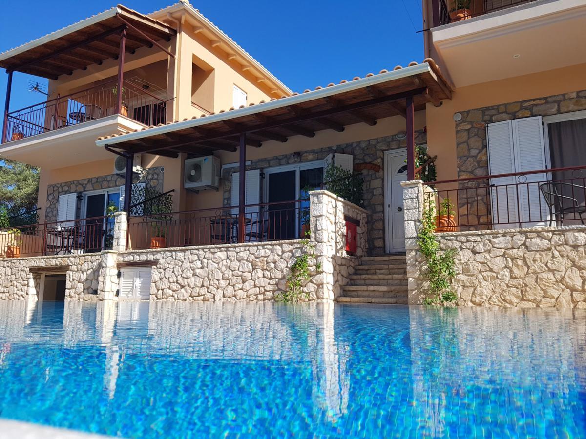 Alkionis Pool View Apartments Lefkáda Buitenkant foto