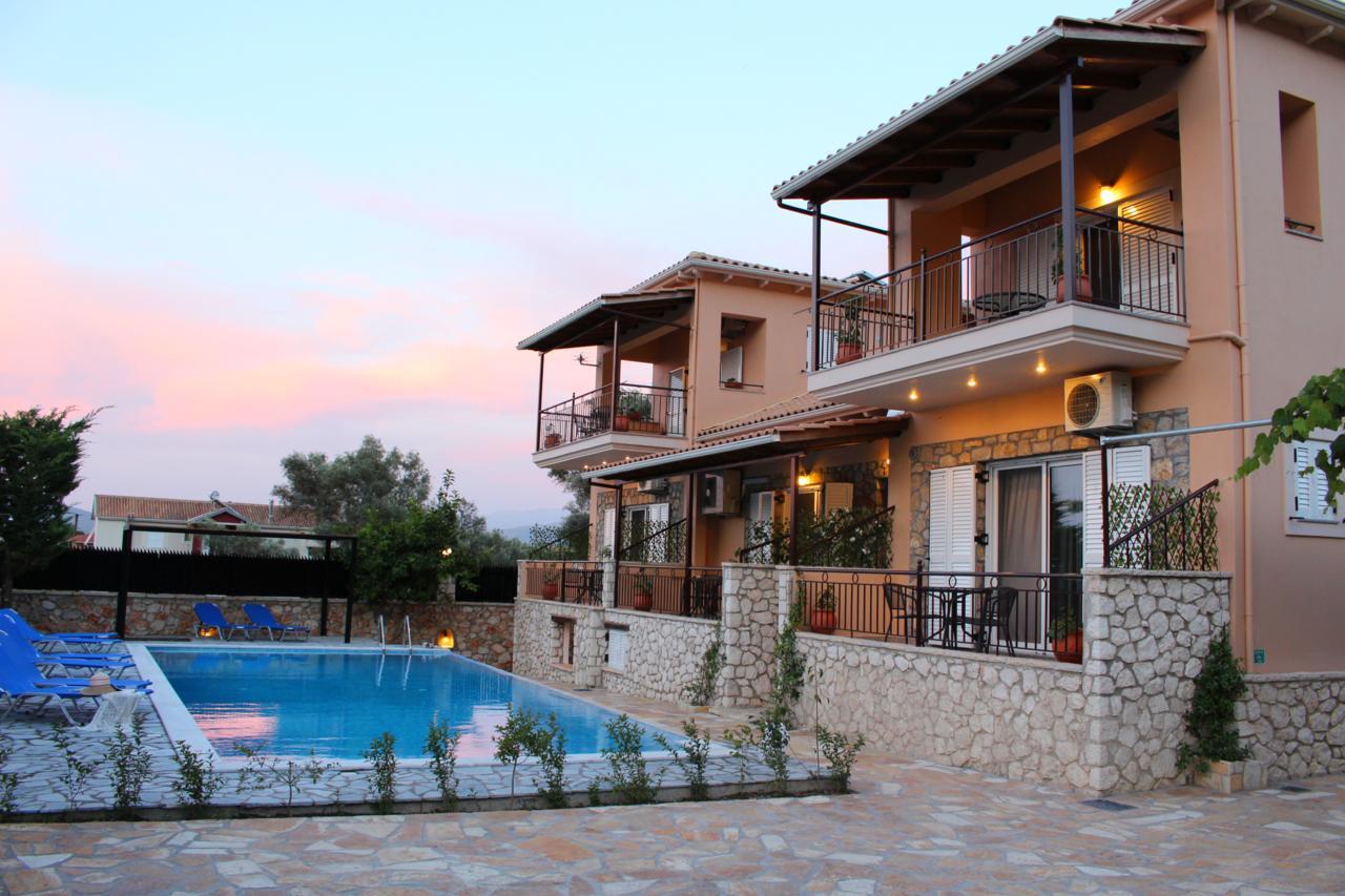 Alkionis Pool View Apartments Lefkáda Buitenkant foto