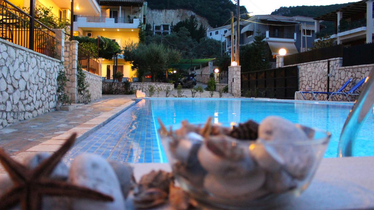 Alkionis Pool View Apartments Lefkáda Buitenkant foto