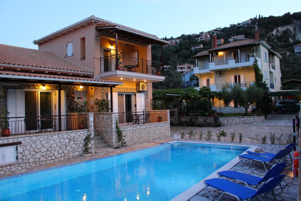 Alkionis Pool View Apartments Lefkáda Buitenkant foto
