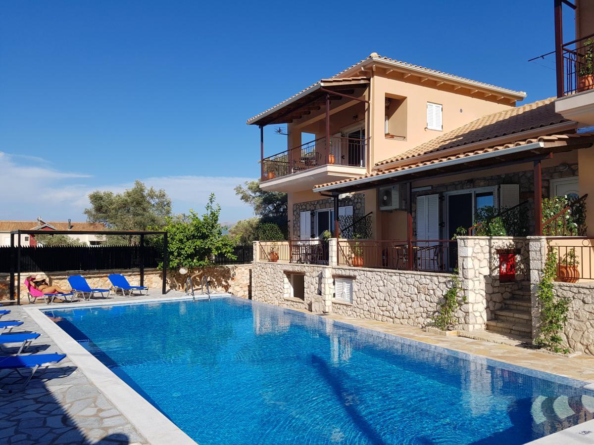 Alkionis Pool View Apartments Lefkáda Buitenkant foto