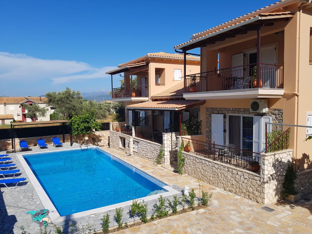 Alkionis Pool View Apartments Lefkáda Buitenkant foto