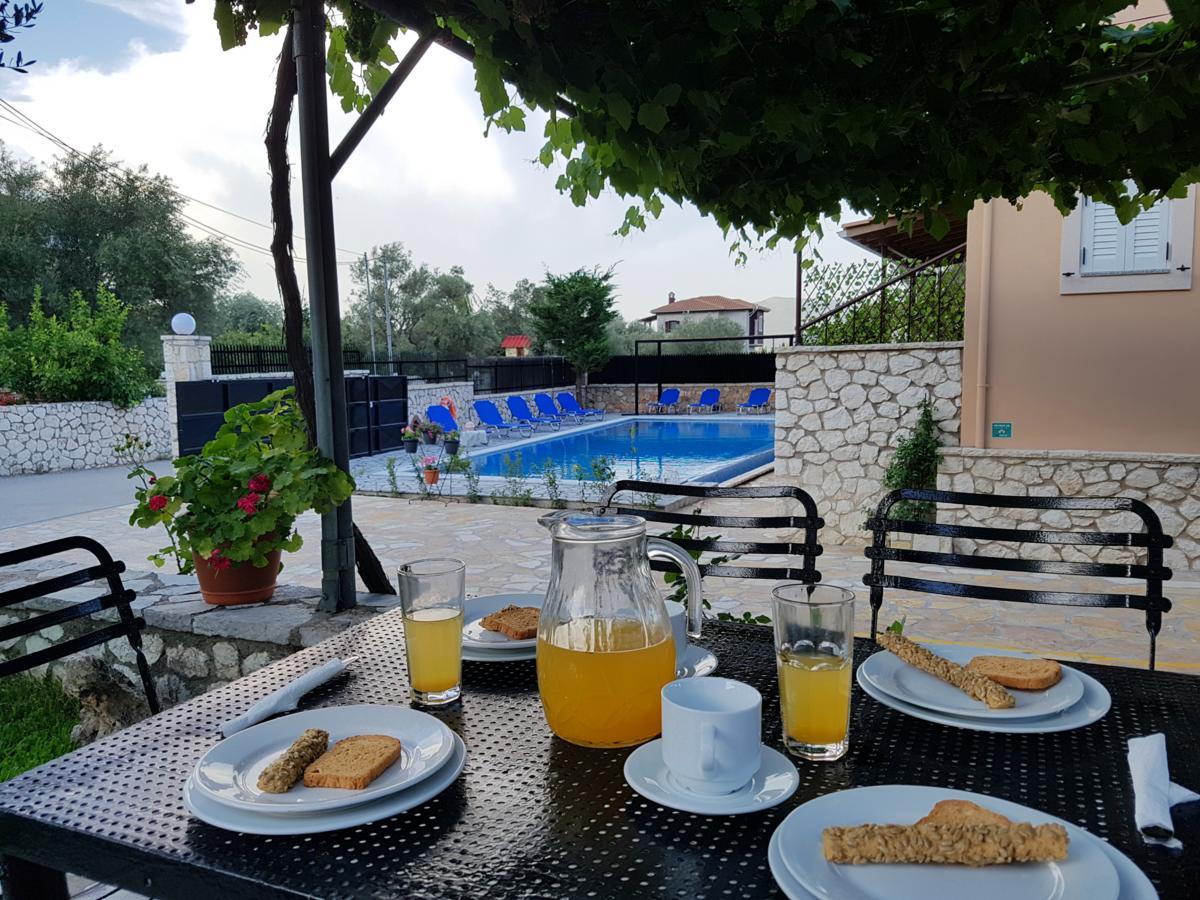 Alkionis Pool View Apartments Lefkáda Buitenkant foto
